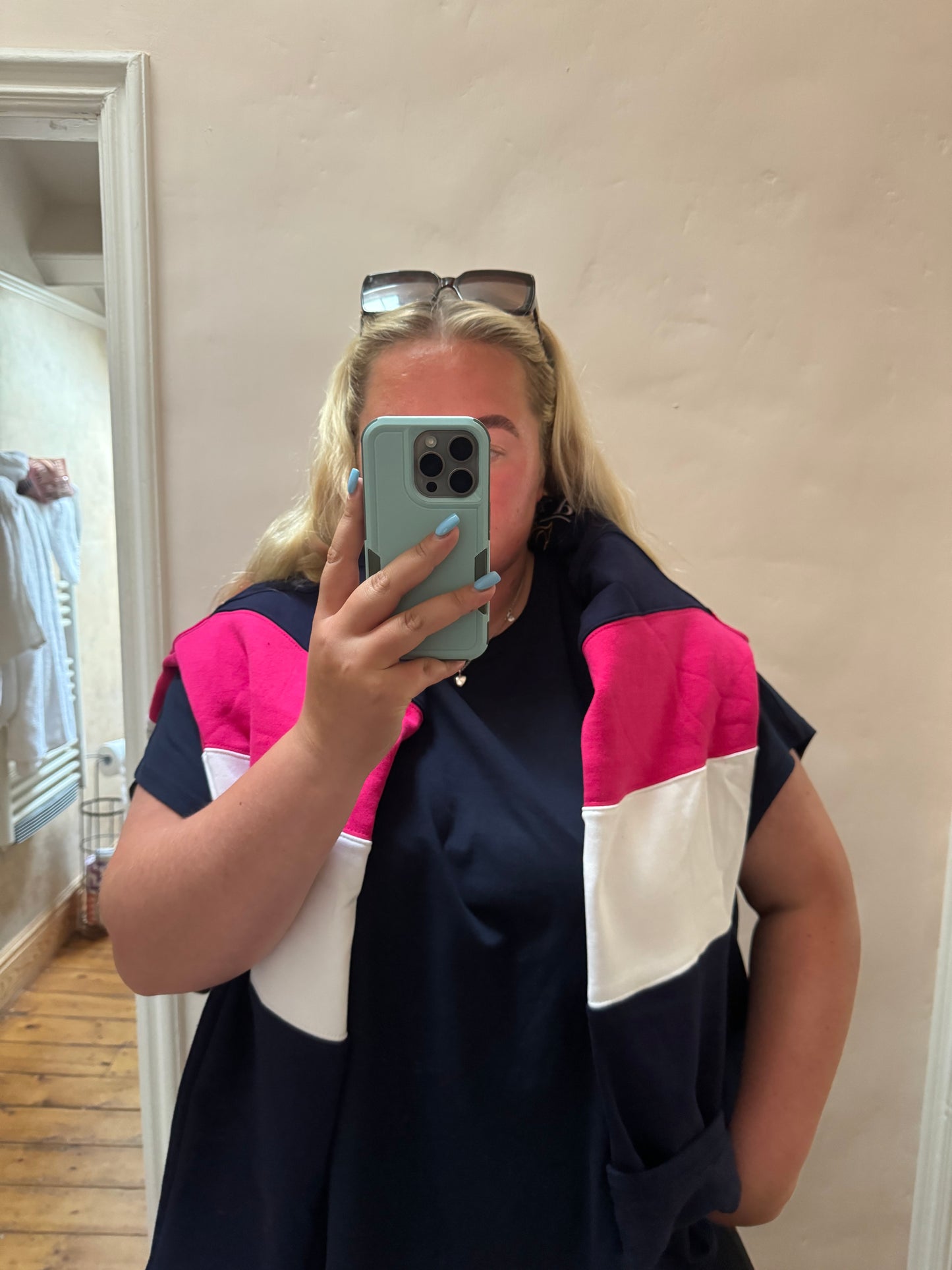 Kissed pink stripped 1/4 zip